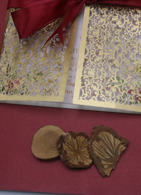 Customized Wedding Cards