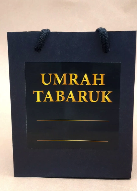 Hajj & Umrah Tabarruk Gift Set – Customized Bag, Kaba Box & Zamzam Bottle (Complete Package)